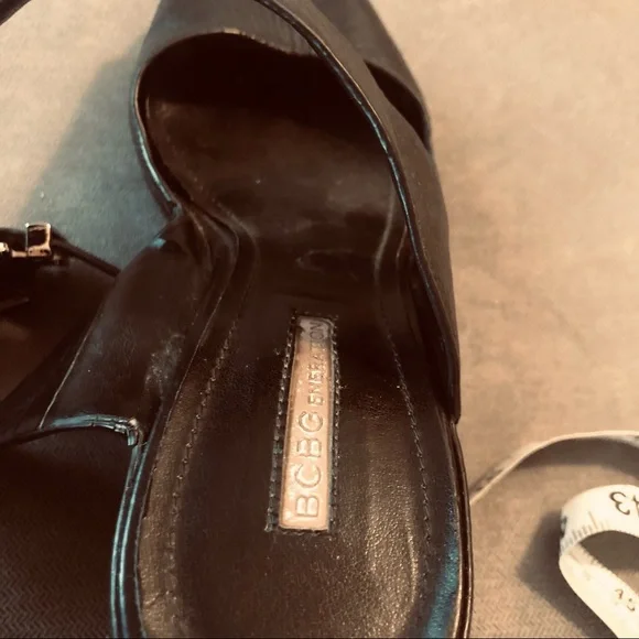 BCBG genuine leather black wedge shoes.See photos for wear.Double strap,open toe - Picture 5 of 11